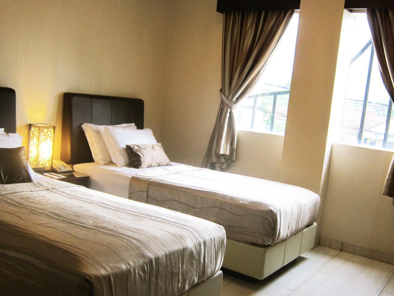 Hotel C3 Semarang Exteriér fotografie