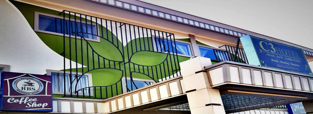 Hotel C3 Semarang Exteriér fotografie